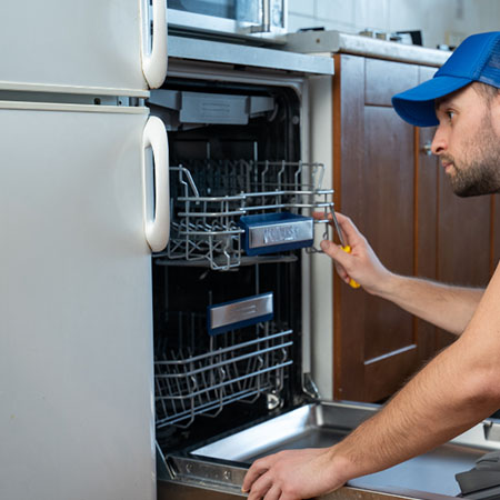 Carson-Appliance-Repair-Techs-image_03